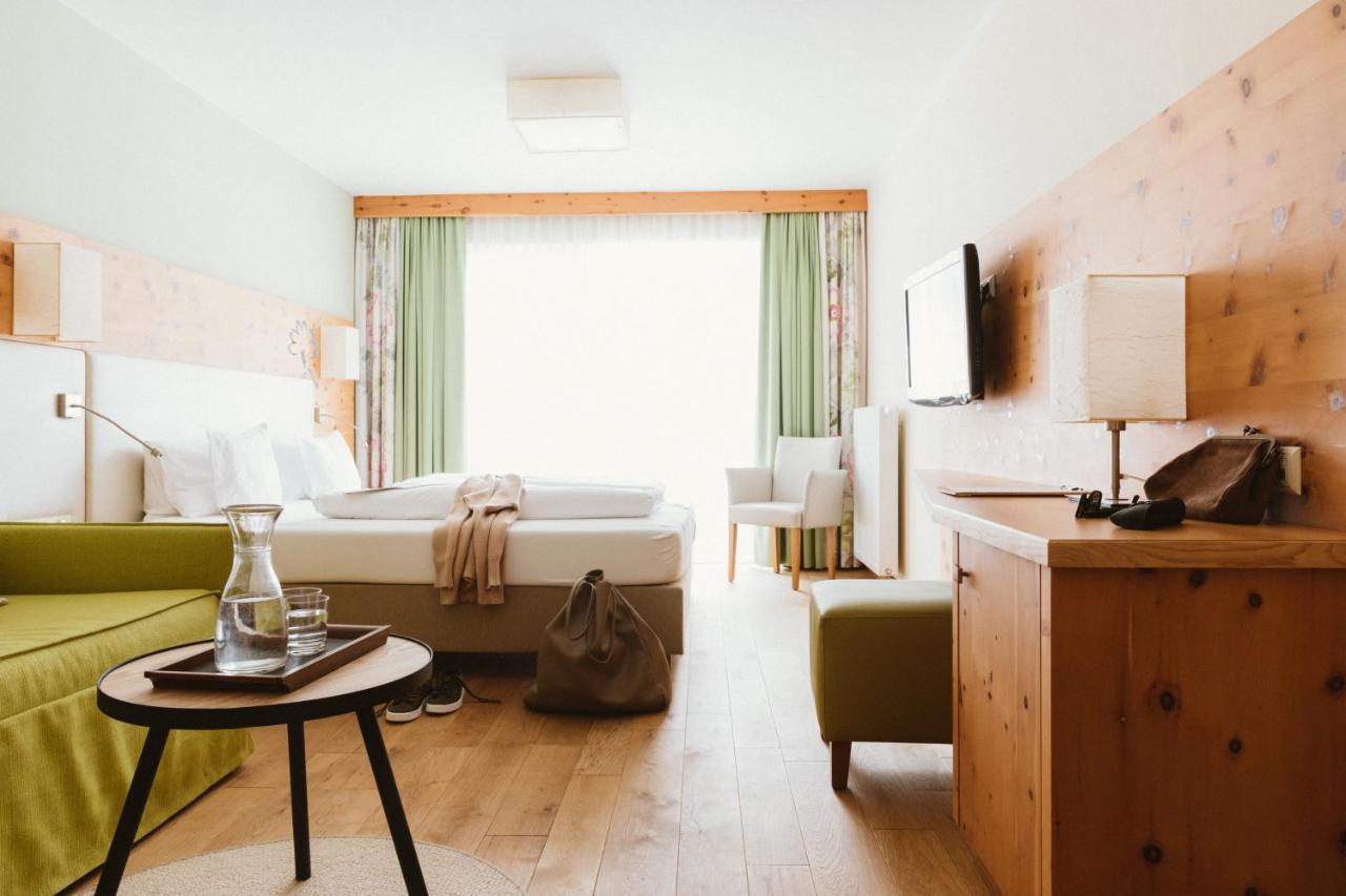 Gartenhotel Linde 4 Sterne Superior รีด อิม โอเบอร์อินน์ทาล ภายนอก รูปภาพ
